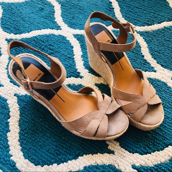 Dolce Vita Shoes - Dolce Vita 🦋 Wedge Sandals